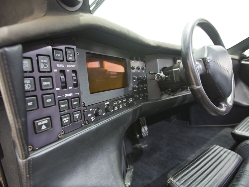 Illustration for article titled Did You Know The Vector W8's Interior Is Delightfully Nuts?